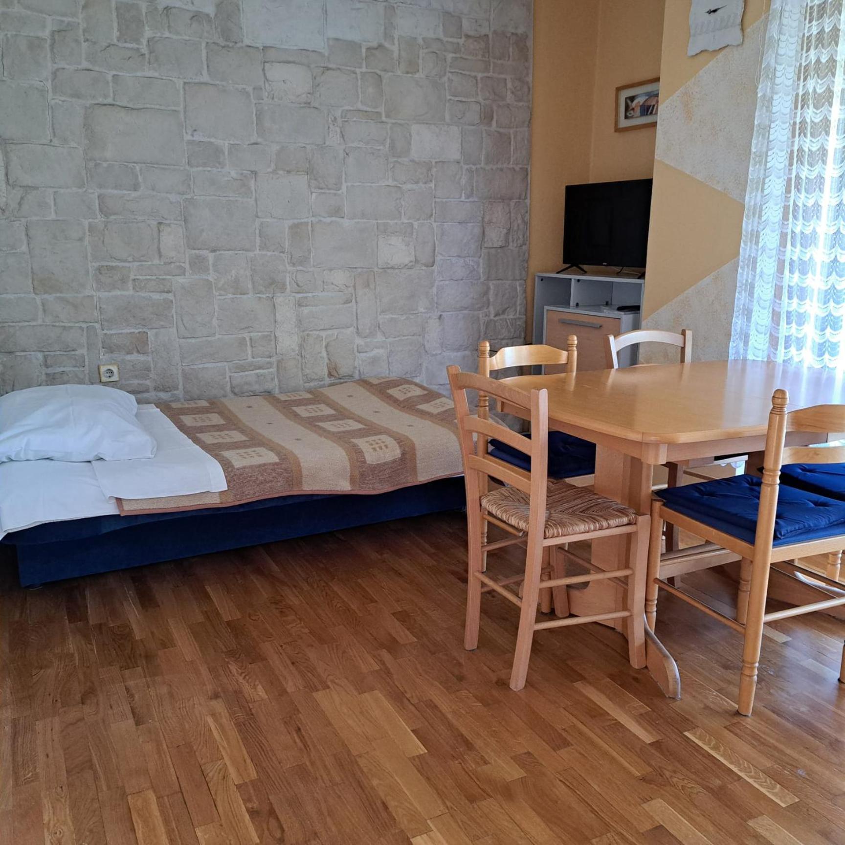 Apartments Sabina I Grapes Malinska Exterior foto